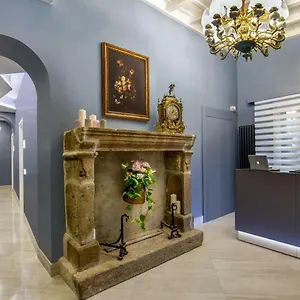 2* Гостевой дом Gcf Luxury Suites,
