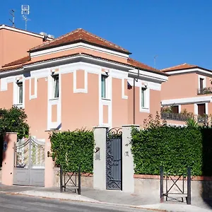 I Villini Del Pigneto Rom